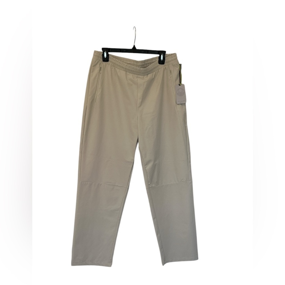 Te Verde - Women’s Cream/Khaki athletic pants size XL -NWT